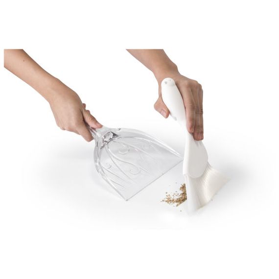 Совок для уборки крошек Sparrow прозрачно-белый, Qualy