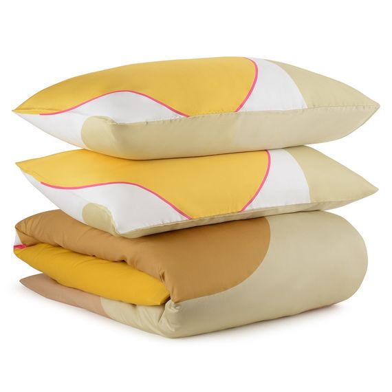 Комплект постельного белья двуспальный из сатина горчичного цвета с авторским принтом из коллекции Freak Fruit, Tkano