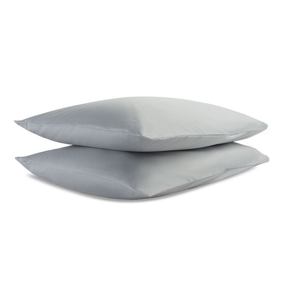 Набор из двух наволочек из сатина серого цвета из коллекции Russian North, 70х70 см, Tkano