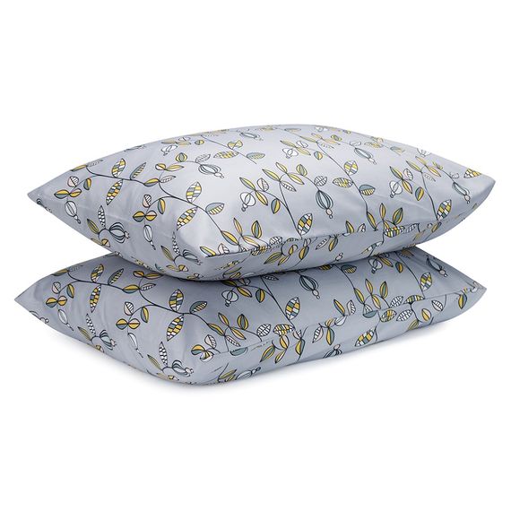 Набор из двух наволочек из сатина с принтом 'Ягоды тайги' из коллекции Russian North, 50х70 см, Tkano