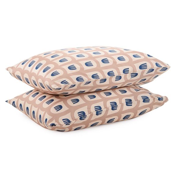 Набор из двух наволочек из сатина бежево-розового цвета с принтом Blossom time из коллекции Cuts&Pieces, 50х70 см, Tkano